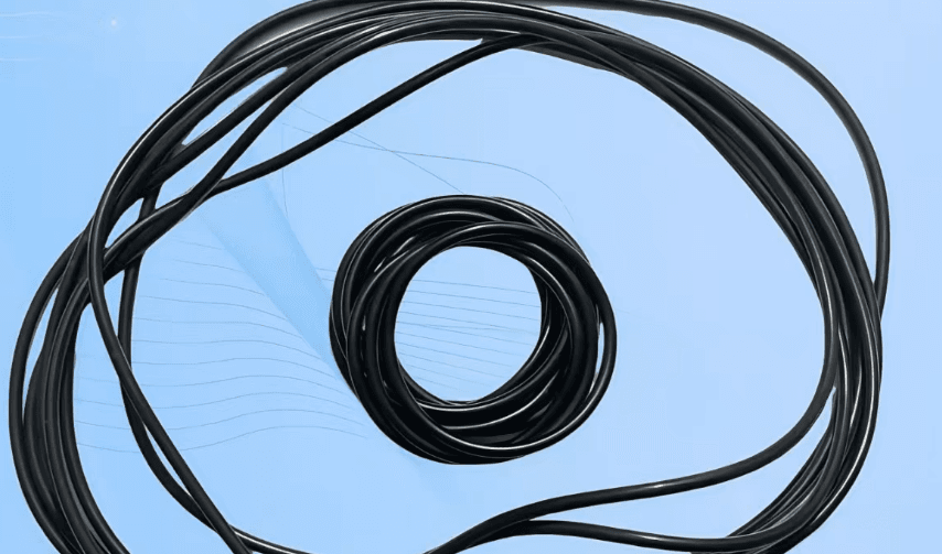 Прокладка из нитрильной резины M8 является маслоустойчивой для автомобильных двигателей